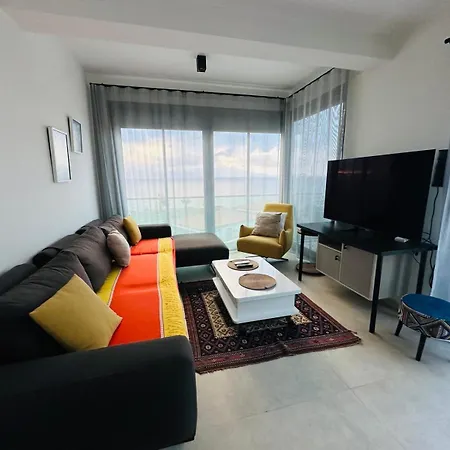 Апартаменты Romantic Sea And Chios View Flat